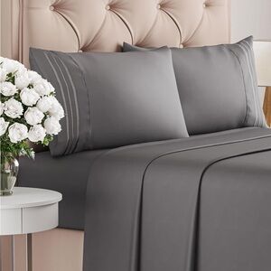 NWT Full Size Elegant Gray Bedding Set